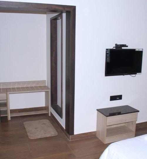 Ant Biz Rooms Near Chennai Trade Centre Exterior photo
